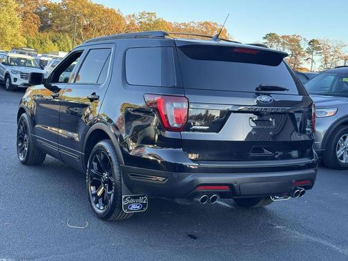 2019 Ford Explorer sport