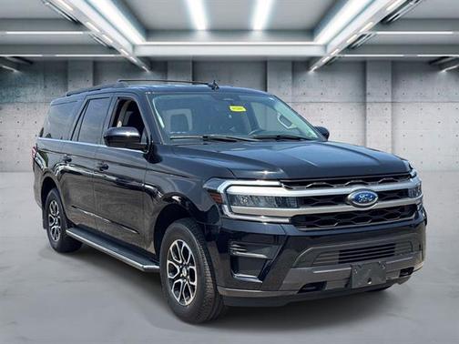 Agate Black 2023 Ford Expedition Max XLT