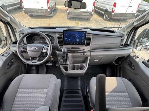 2022 Ford Transit-350 XLT