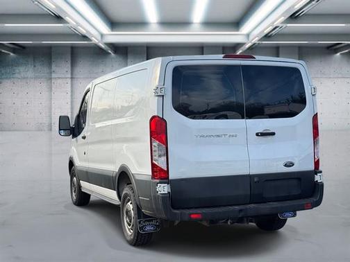 2018 Ford Transit-250 Base
