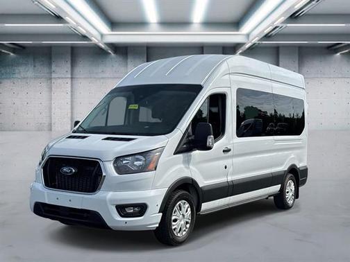 Oxford White 2025 Ford Transit-350 XLT