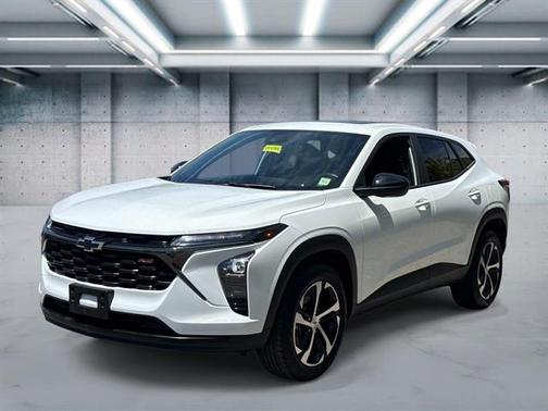 Summit White 2024 Chevrolet Trax 1RS