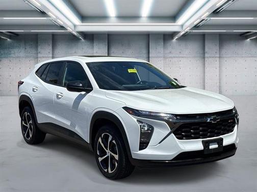 Summit White 2024 Chevrolet Trax 1RS