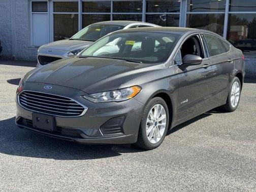 2019 Ford Fusion Hybrid SE