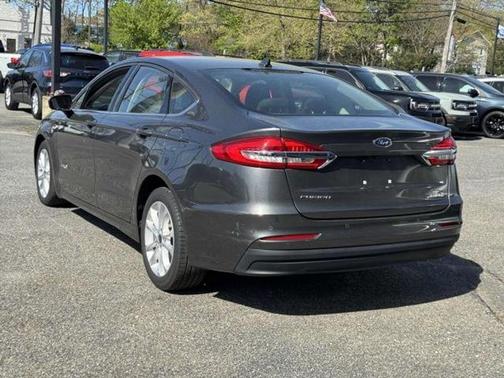 2019 Ford Fusion Hybrid SE