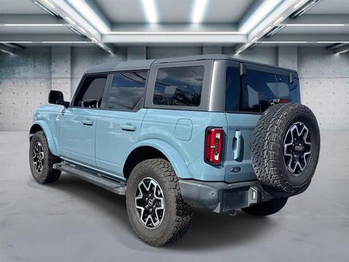 2022 Ford Bronco Outer Banks