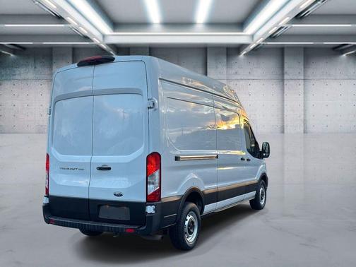 2021 Ford Transit-250 Base