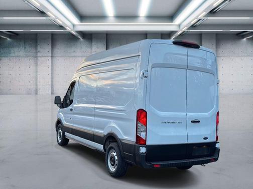 2021 Ford Transit-250 Base