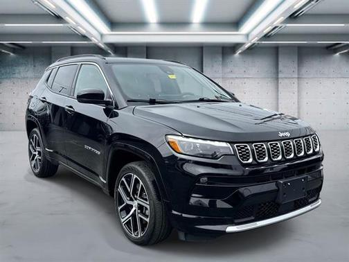 Diamond Black 2024 Jeep Compass Limited