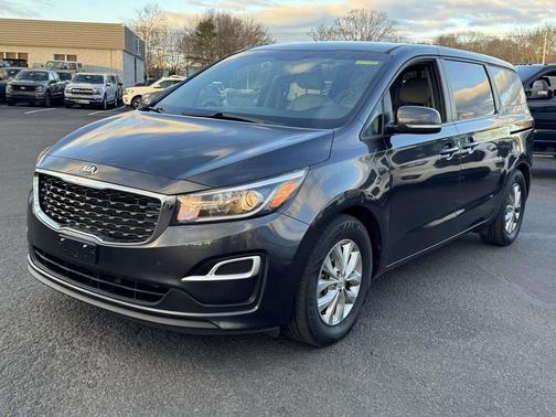 2019 Kia Sedona LX