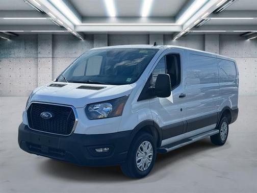 2024 Ford Transit-250 