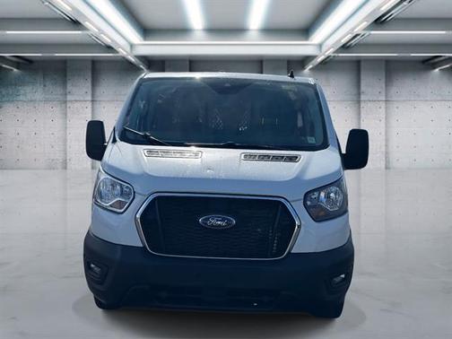 2024 Ford Transit-250 