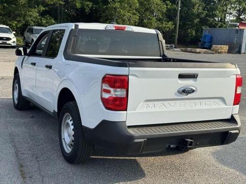 2022 Ford Maverick XL