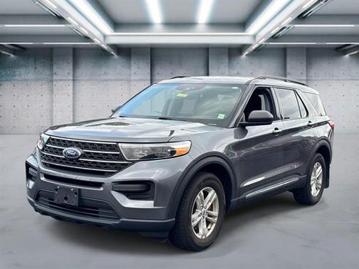 Carbonized Gray 2023 Ford Explorer XLT