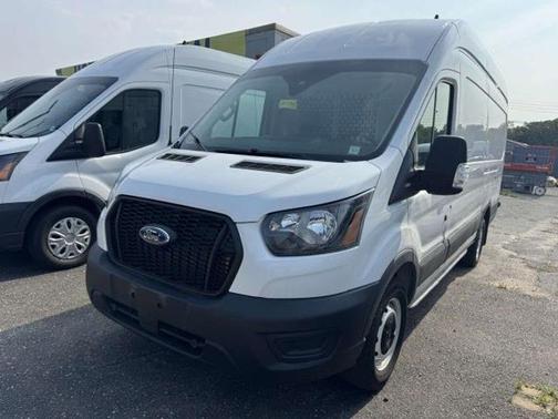 2022 Ford Transit-250 Base