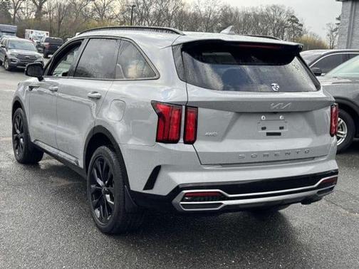 2022 Kia Sorento SX