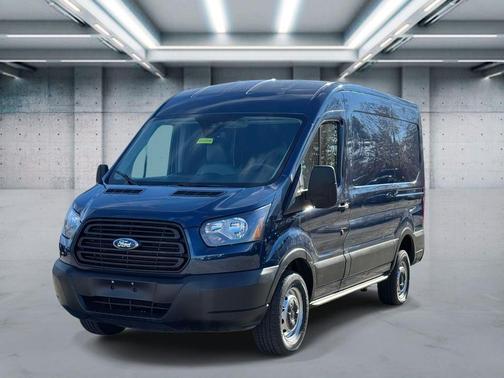 2019 Ford Transit-250 130 WB Medium Roof Cargo