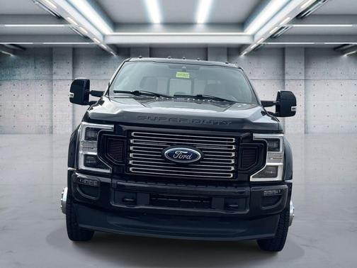 2022 Ford F-450 Lariat