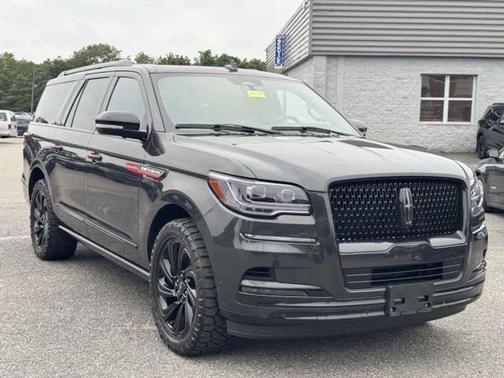 2023 Lincoln Navigator L Reserve