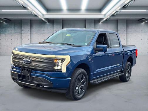 2022 Ford F-150 Lightning LARIAT