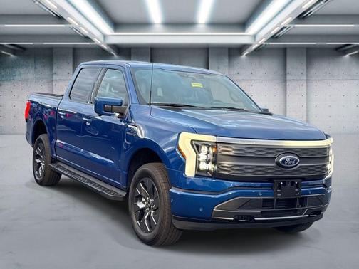 2022 Ford F-150 Lightning LARIAT