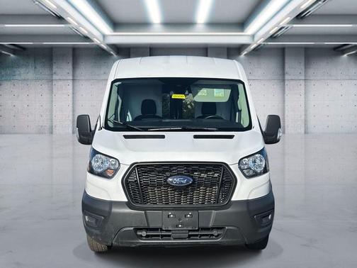 2024 Ford Transit-250 148 WB Medium Roof Cargo