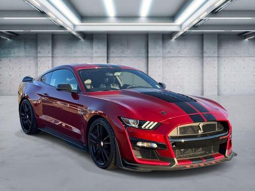 2020 Ford Shelby GT500 Base