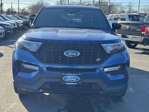 2022 Ford Explorer ST