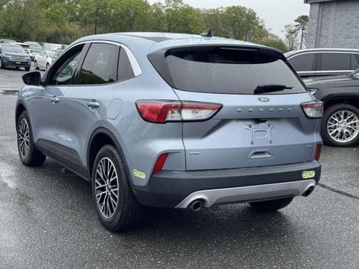 2022 Ford Escape PHEV SE
