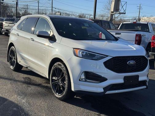 2023 Ford Edge ST-Line