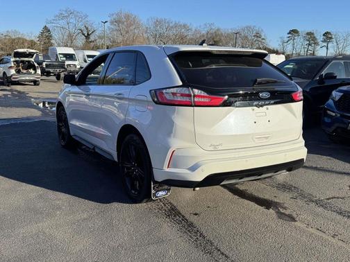 2023 Ford Edge ST-Line