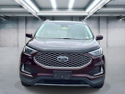 Burgundy Velvet Metallic Tinted Clearcoat 2023 Ford Edge SEL