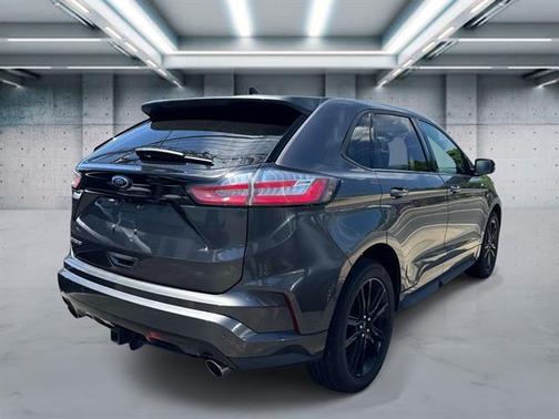 Magnetic 2020 Ford Edge SEL