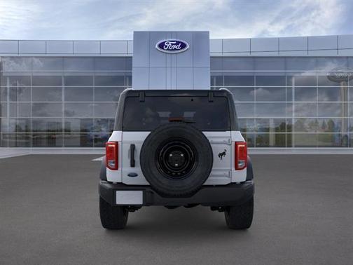 Oxford White 2026 Ford Bronco Big Bend