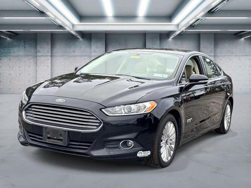 2016 Ford Fusion Energi SE Luxury