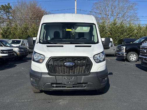 2024 Ford Transit-250 148 WB Medium Roof Cargo
