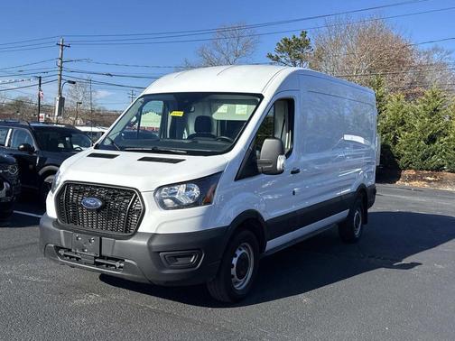 2024 Ford Transit-250 148 WB Medium Roof Cargo