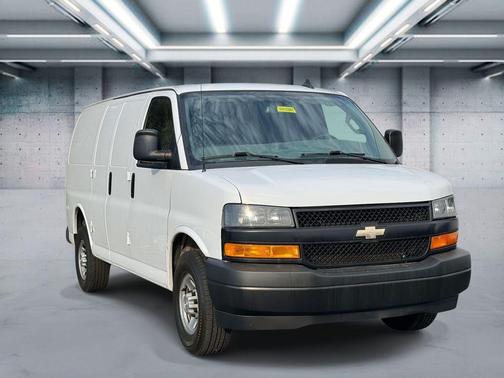 2018 Chevrolet Express 2500 Work Van