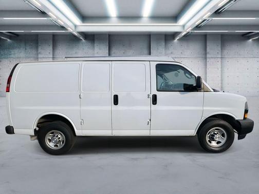2018 Chevrolet Express 2500 Work Van