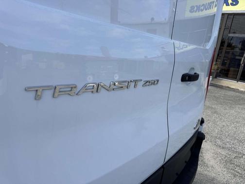2020 Ford Transit-250 Base