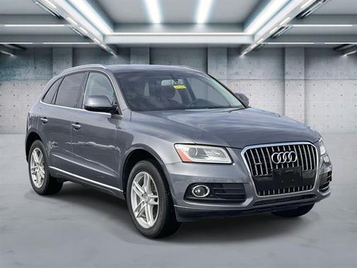 2017 Audi Q5 2.0T Premium Plus