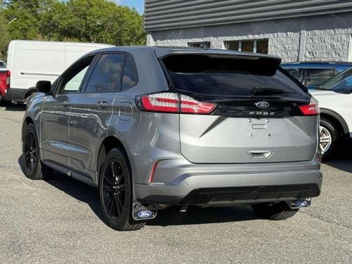 2022 Ford Edge ST-Line