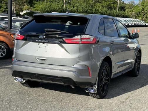 2022 Ford Edge ST-Line