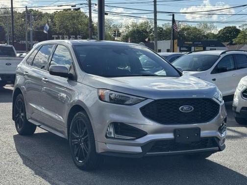 2022 Ford Edge ST-Line