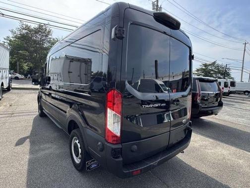 2020 Ford Transit-250 Base