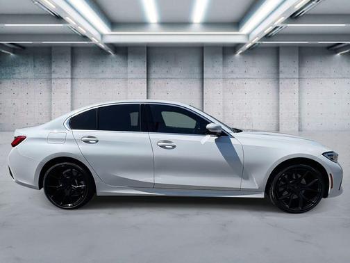 2020 BMW 330 i xDrive