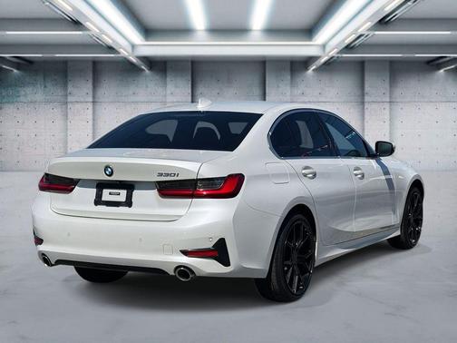 2020 BMW 330 i xDrive