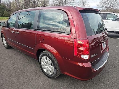 Red Pearlcoat 2016 Dodge Grand Caravan AVP/SE