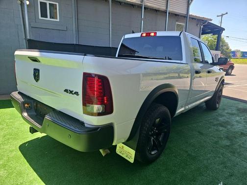Bright White Clearcoat 2021 RAM 1500 Classic Warlock Quad Cab 4x4 6'4' Box