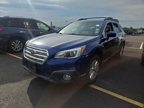 Lapis Blue Pearl 2017 Subaru Outback 2.5i Premium